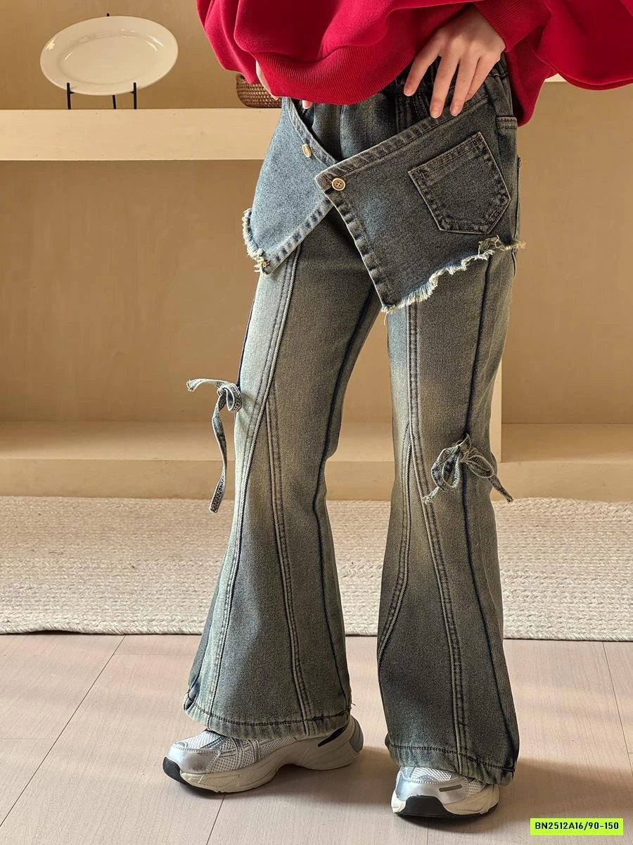 JEANS LOE VẠT GIẢ VÁY CÁ TÍNH