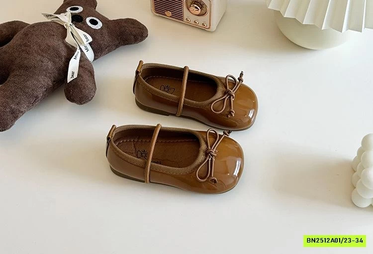 GIÀY BÚP BÊ NƠ BÓNG