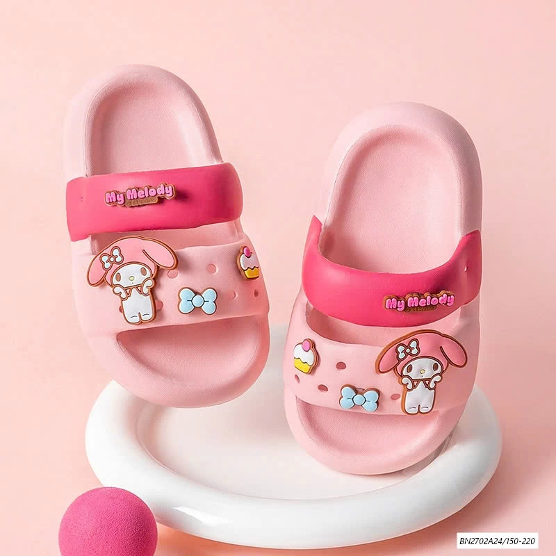 DÉP LÊ 2 QUAI ĐẾ BÁNH MỲ