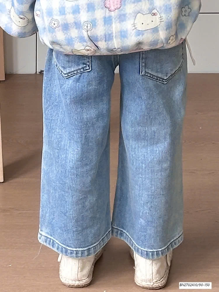 JEANS SUÔNG THÊU KITTY