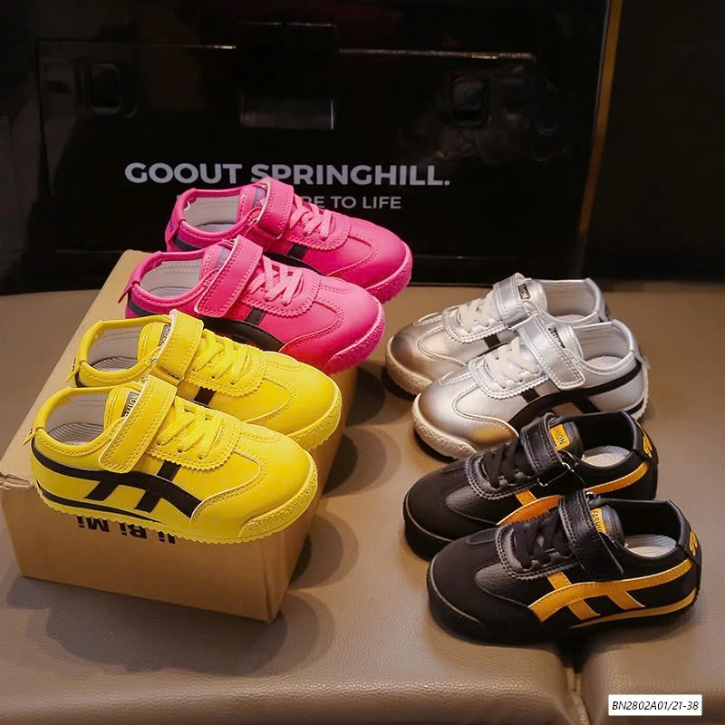 GIÀY THỂ THAO PHỐI SỌC MÀU