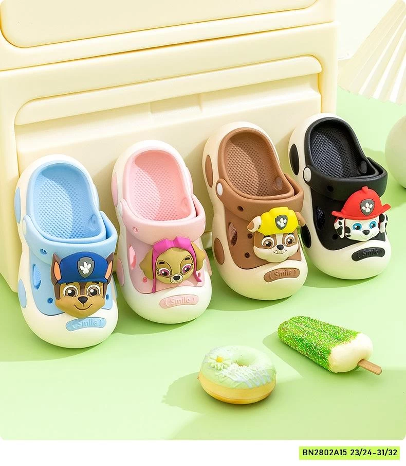 DÉP RỌ ĐỘI CHÓ CỨU HỘ