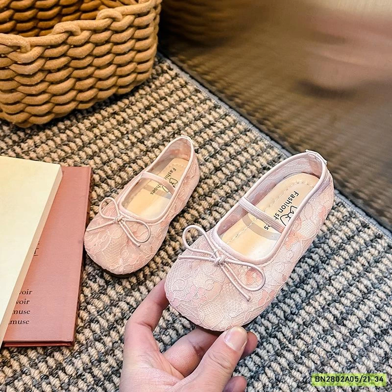 GIÀY BÚP BÊ LƯỚI THÊU BÉ GÁI