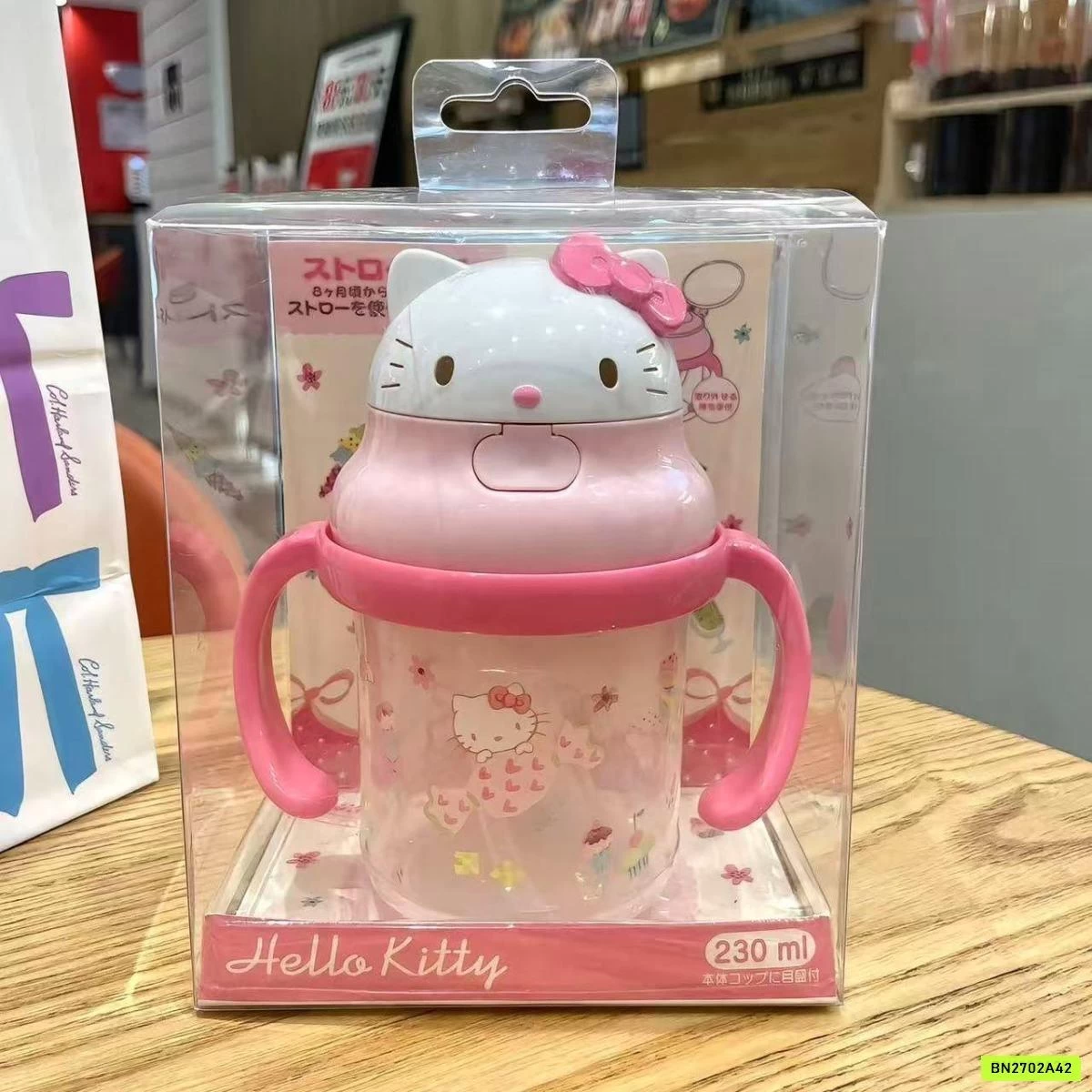 BÌNH NƯỚC XUẤT NHẬT HELLO KITTY