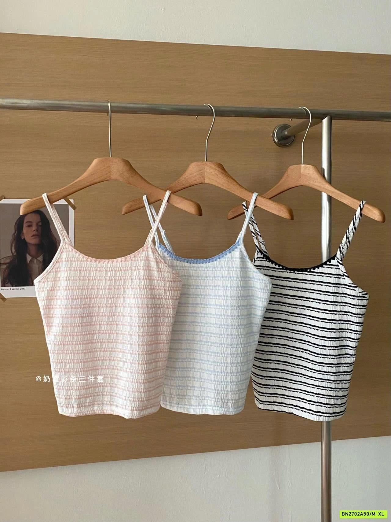 BỘ NGỦ NỮ KẺ 3 CHI TIẾT