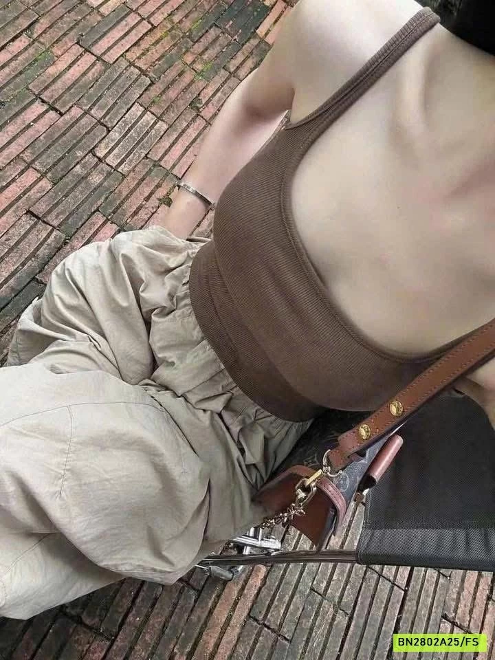 ÁO 2 DÂY KÈM ĐỆM NGỰC