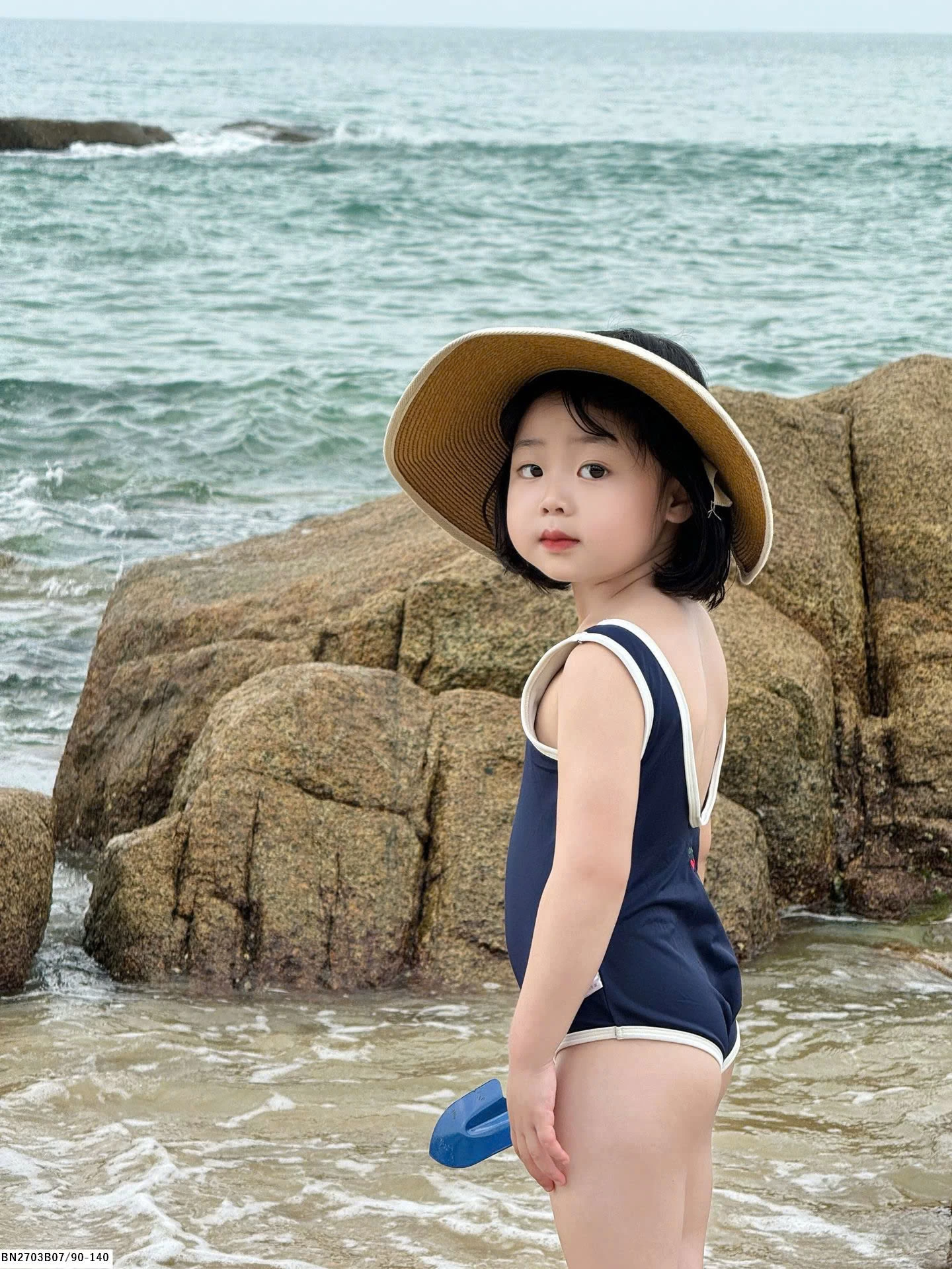 SUIT BƠI CHO BÉ GÁI