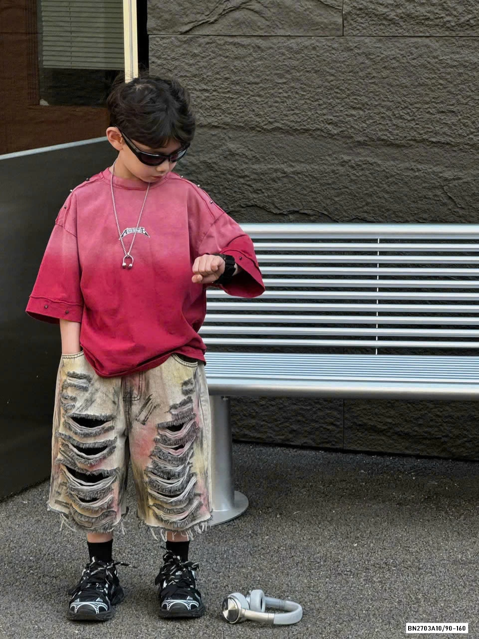 ÁO THUN ĐỎ LOANG