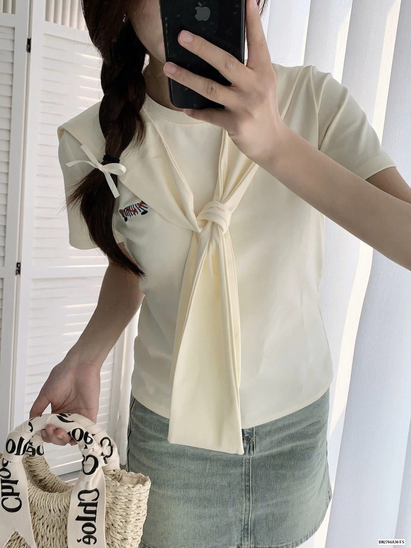 ÁO THUN LOGO CÚN GIẢ KHĂN CHOÀNG VAI