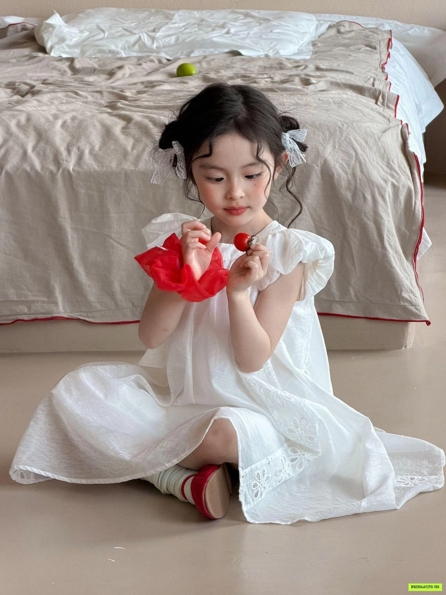 ĐẦM CÔNG CHÚA TRẮNG TAY BỒNG