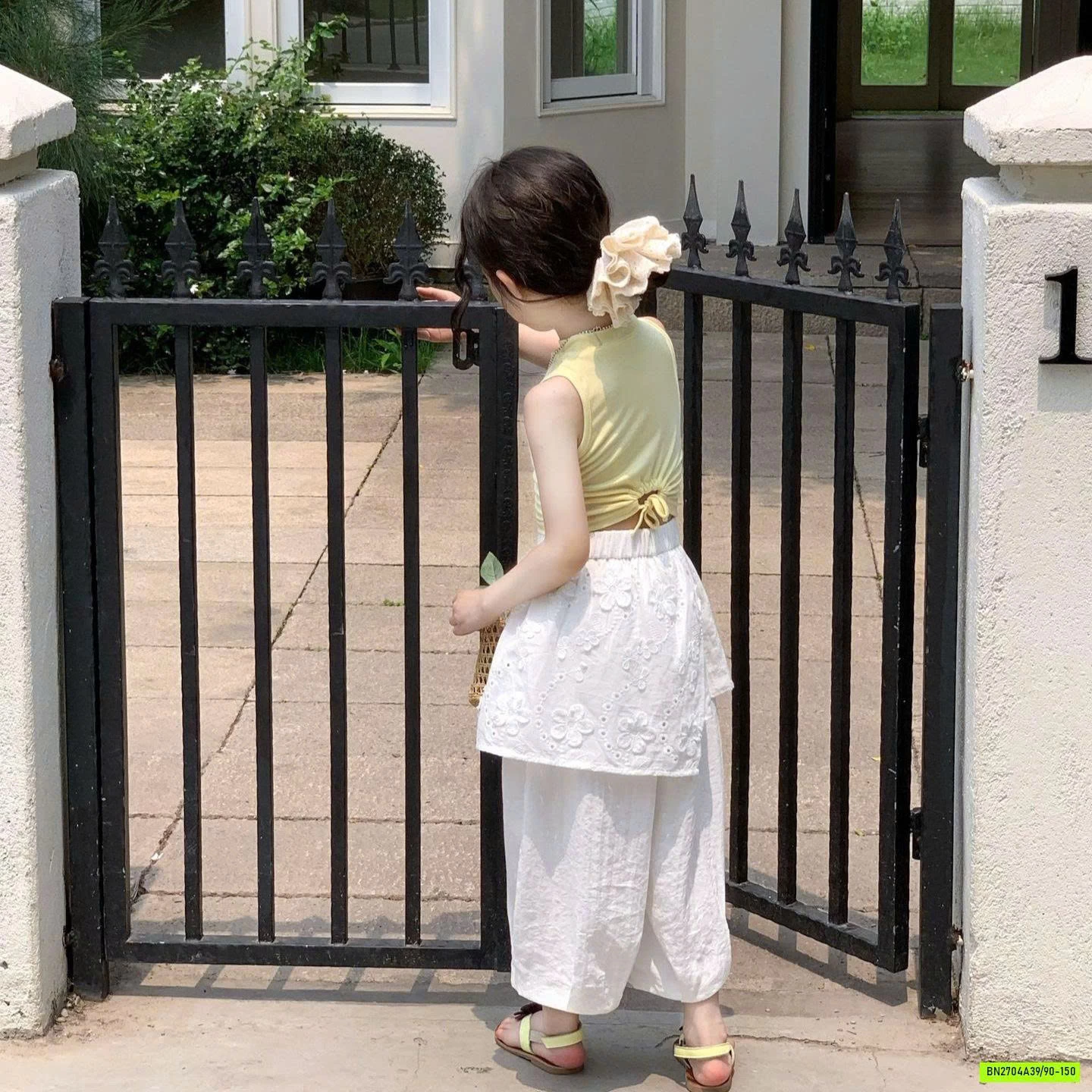 SÉT ÁO VÀNG MIX BAGGY ĐŨI TRẮNG