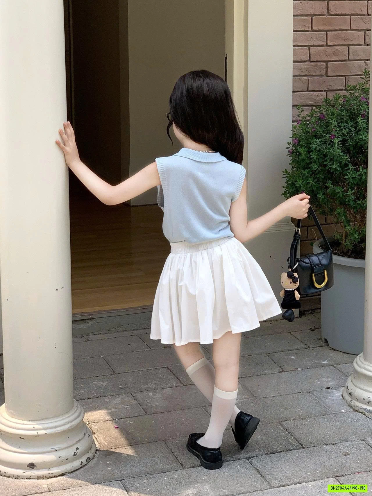 MONTGHI XANH SÁT NÁCH MIX CV TRẮNG