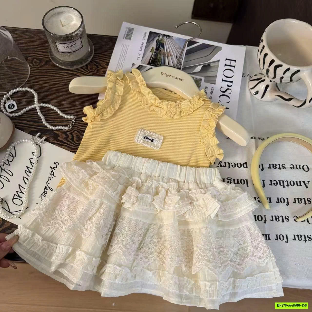 ÁO SÁT NÁCH VIỀN BÈO MIX CV REN