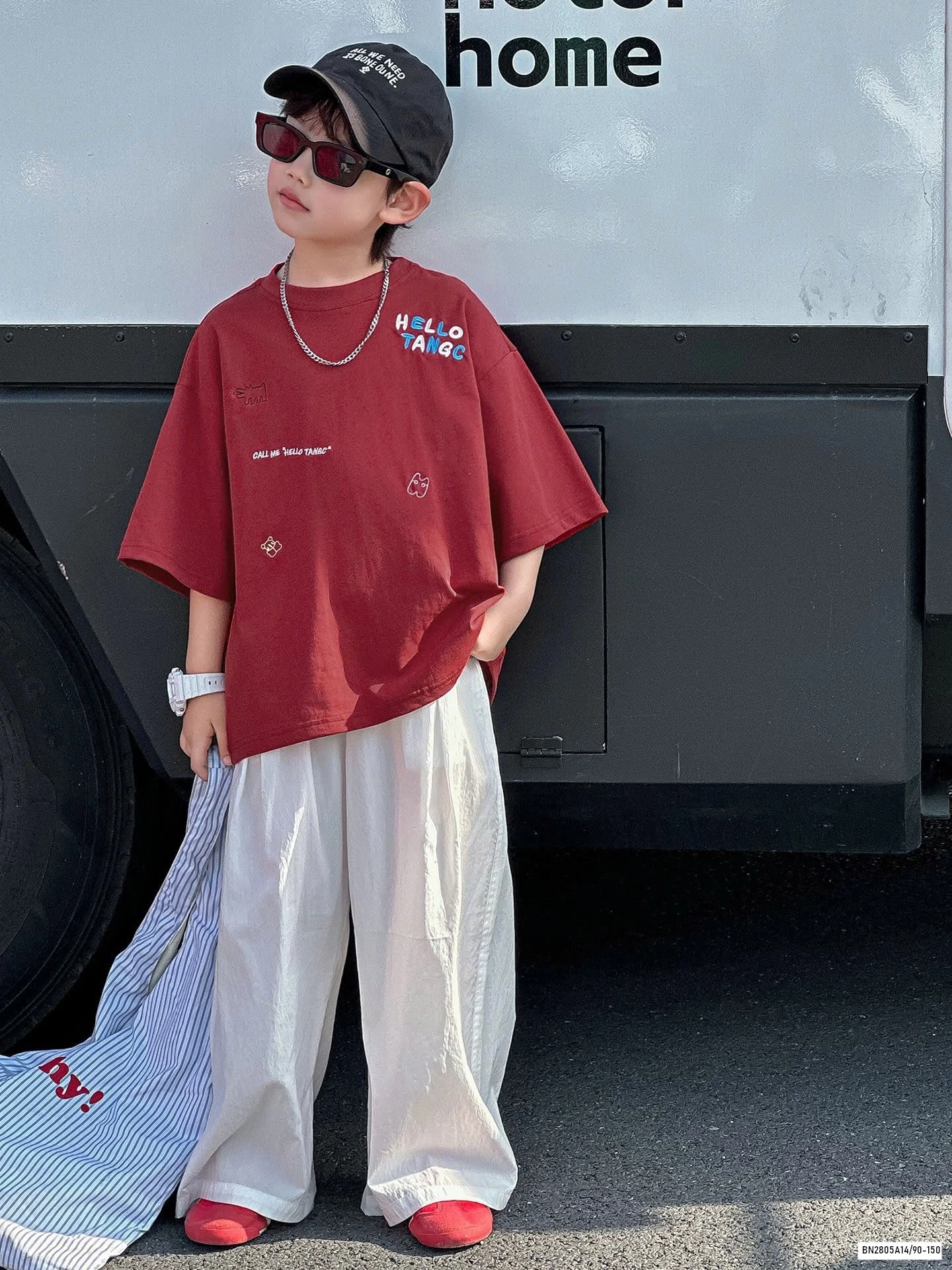 ÁO THUN ĐỎ THÊU CHỮ