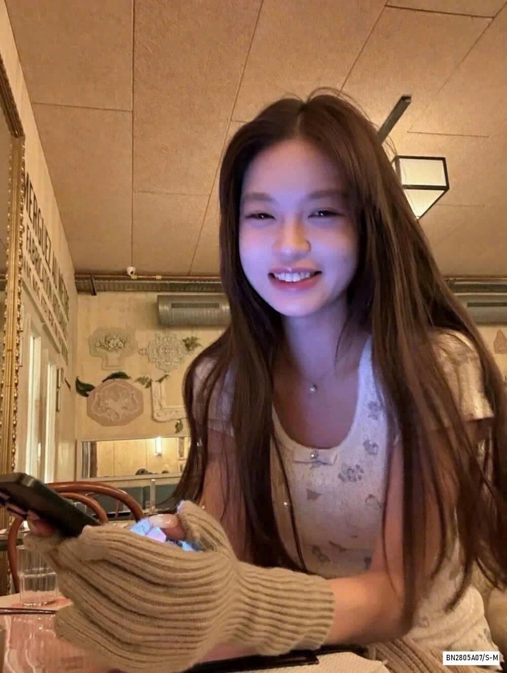 ÁO MONTOGHI CỔ NƠ WG.WE