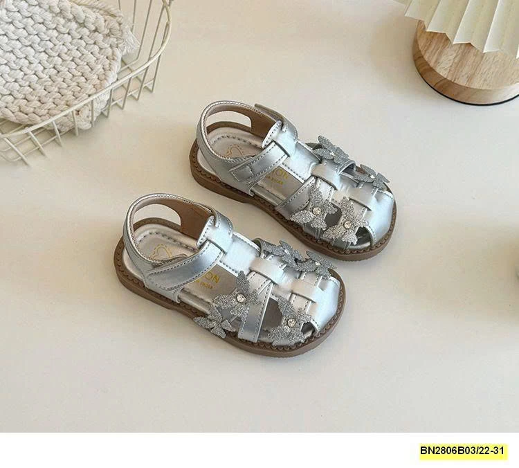 SANDAL GẮN BƯỚM BÉ GÁI