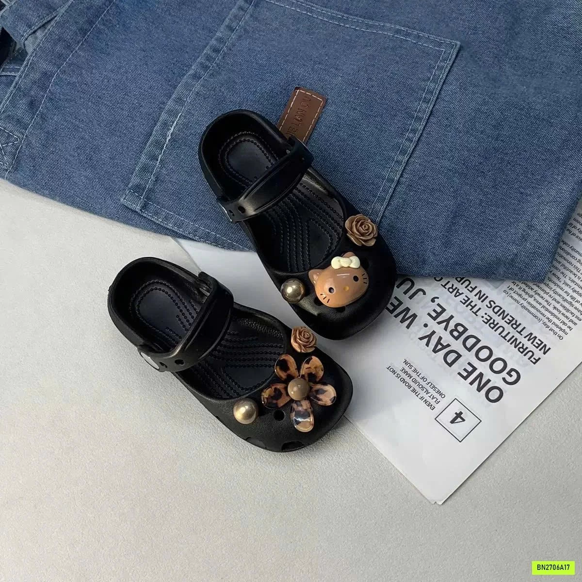 CROCS CHARM KITTY MẸ BÉ