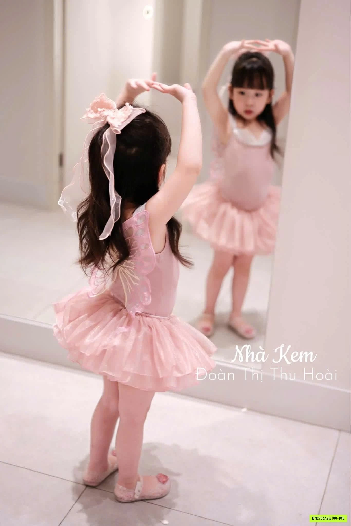 ĐẦM MÚA CÁNH BƯỚM
