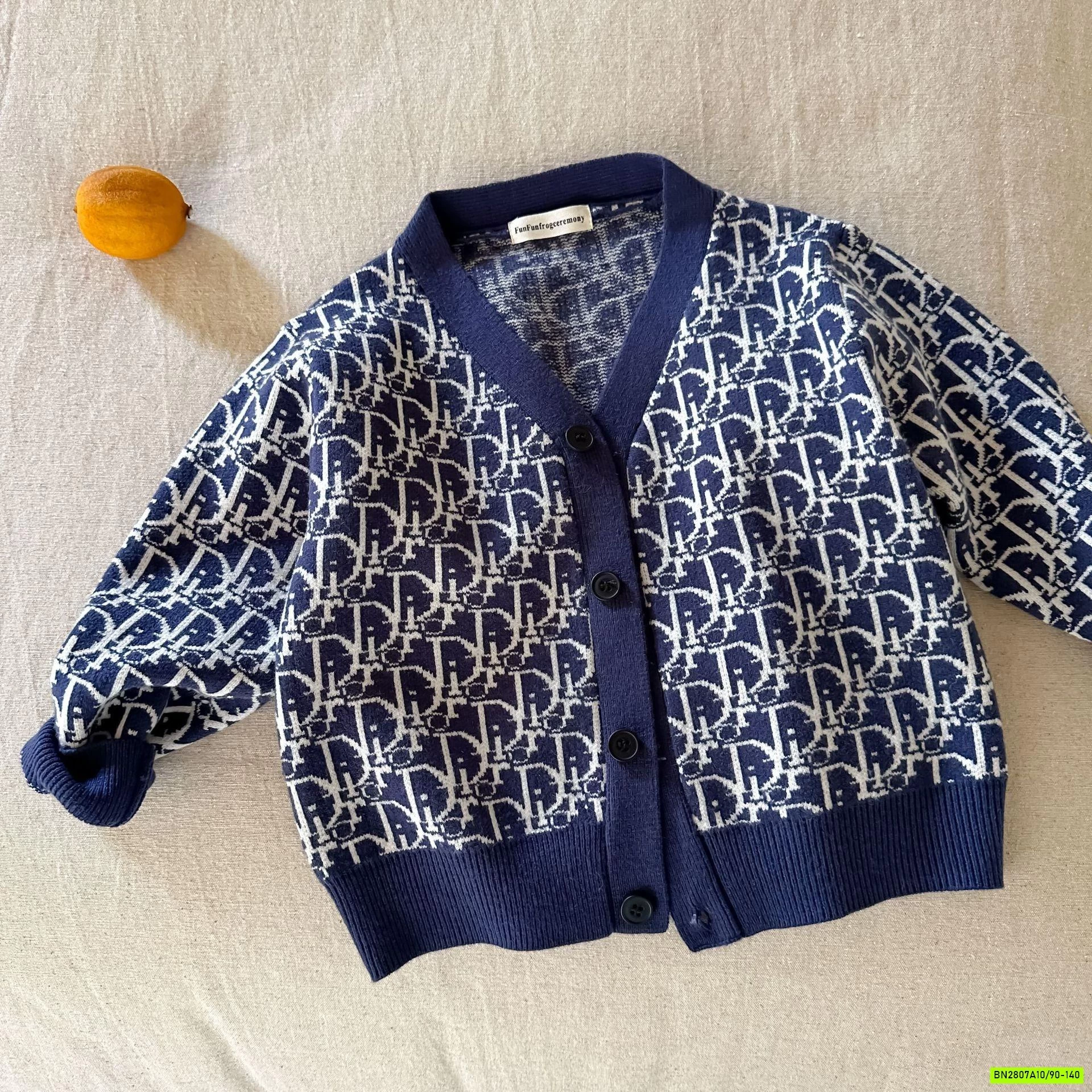 KHOÁC LEN CÚC MMGGBABY