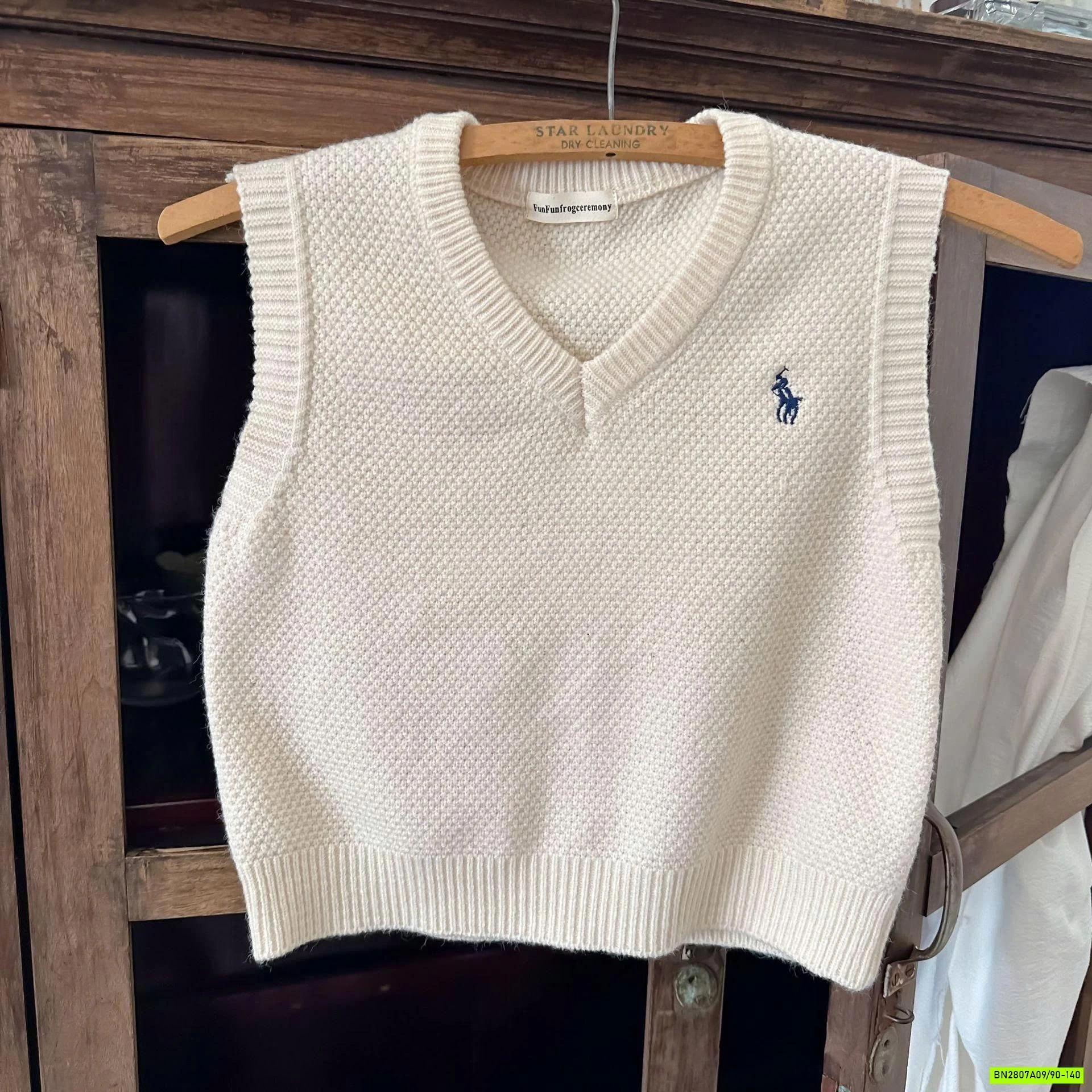 GILE LEN LOGO NGỰA MMGGBABY