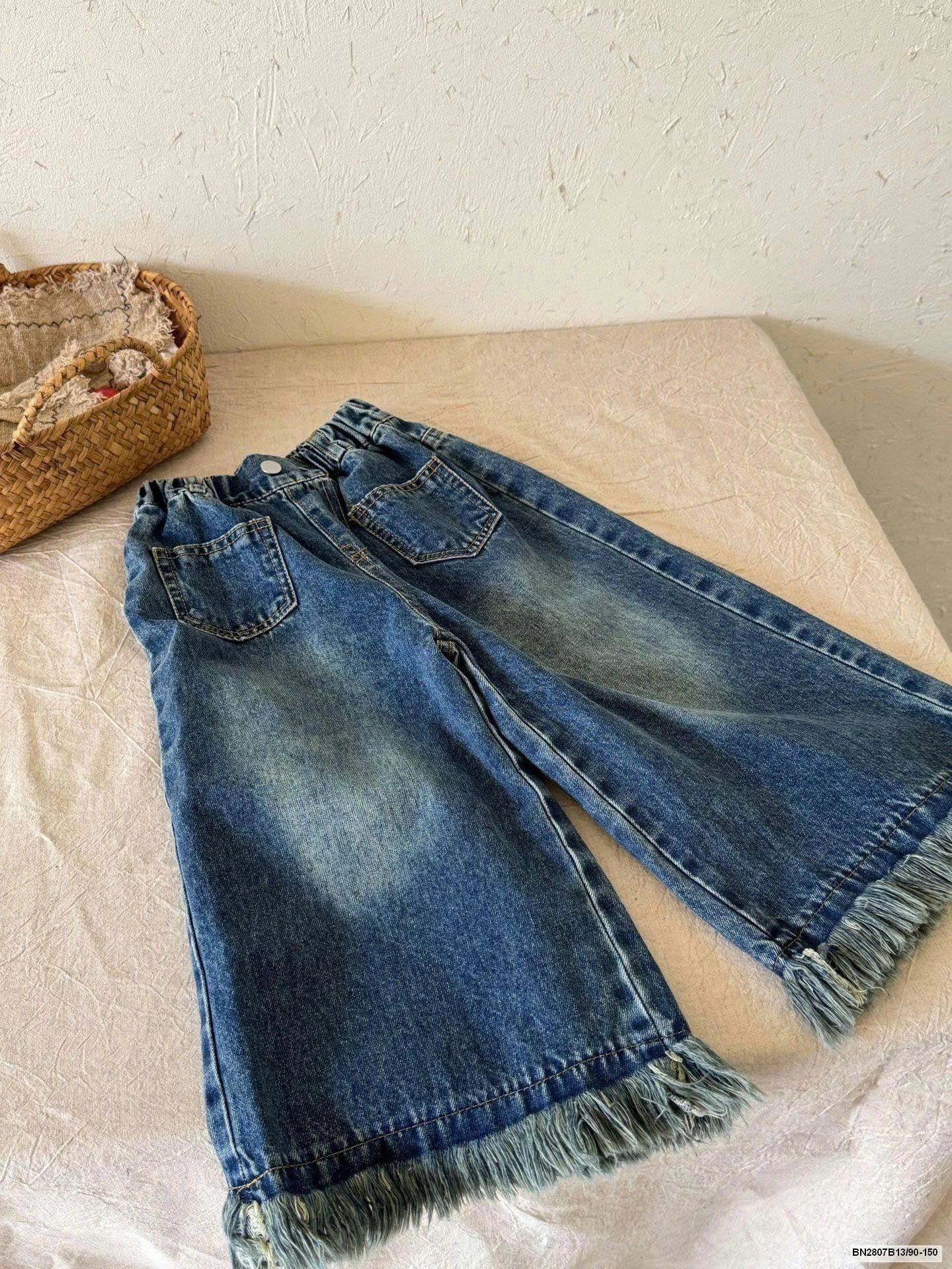 QUẦN JEAN TUA GẤU