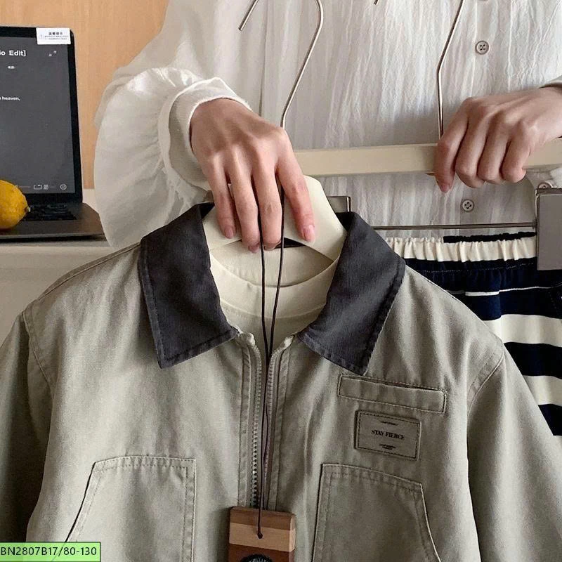 ÁO KHOÁC DÁNG BOMBER