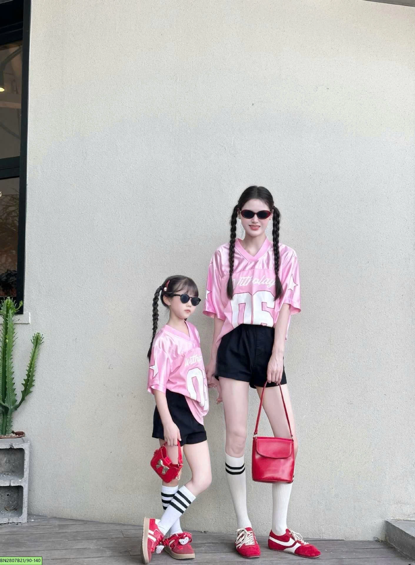 SÉT THỂ THAO HỒNG SỐ 06 MẸ VÀ BÉ
