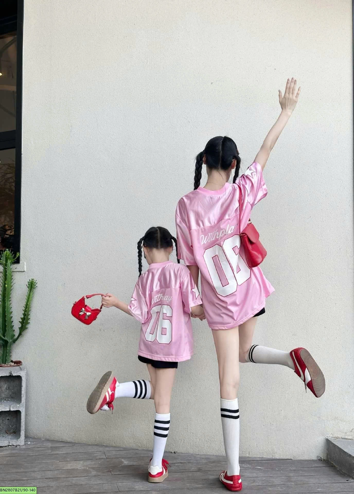 SÉT THỂ THAO HỒNG SỐ 06 MẸ VÀ BÉ