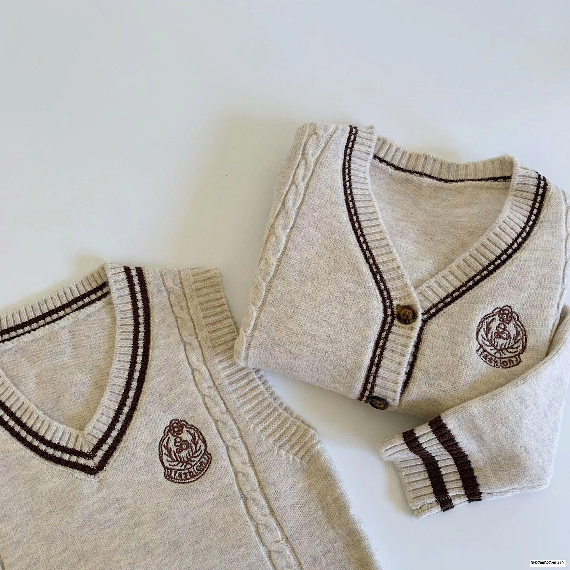 SÉT ÁO LEN 2 CHI TIẾT