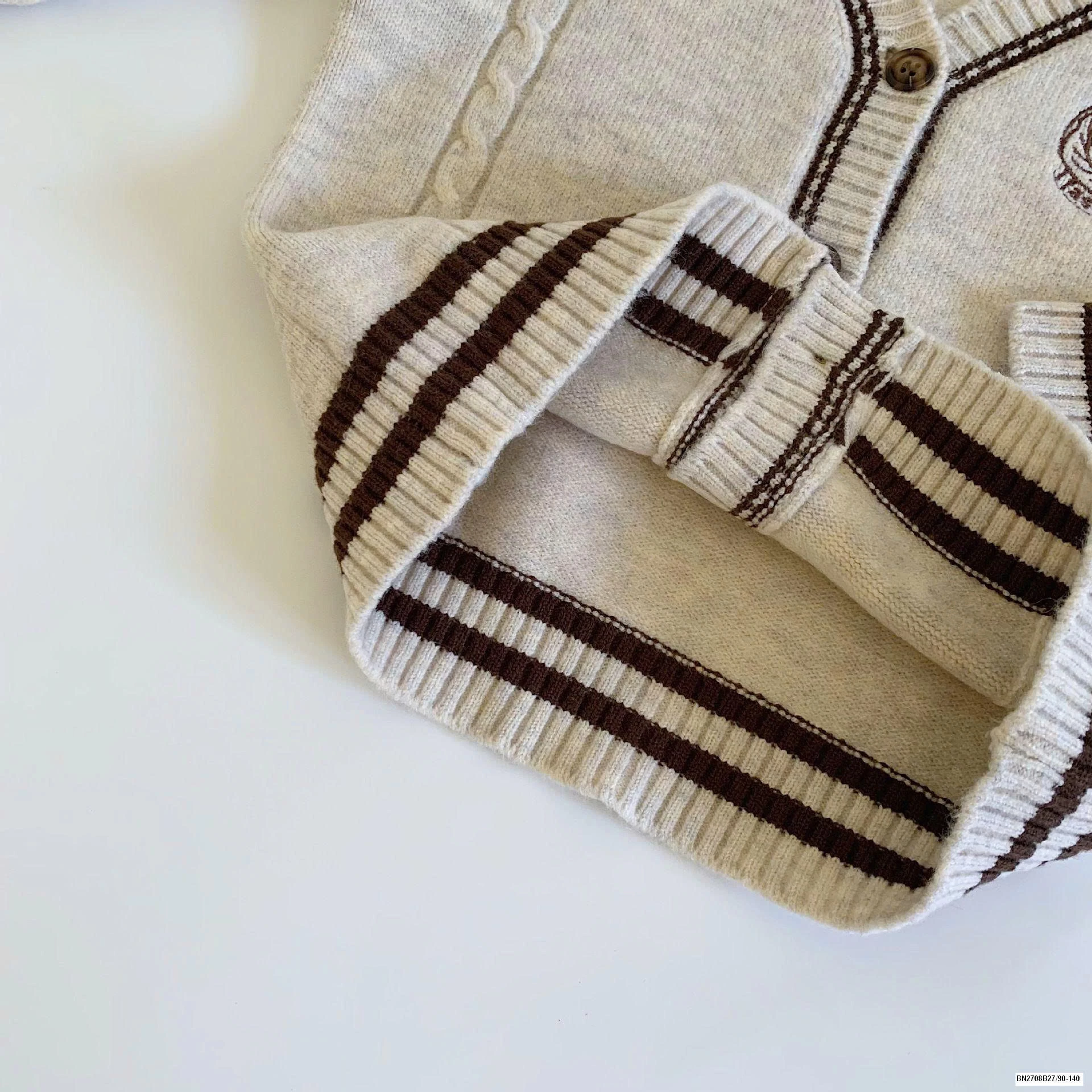 SÉT ÁO LEN 2 CHI TIẾT