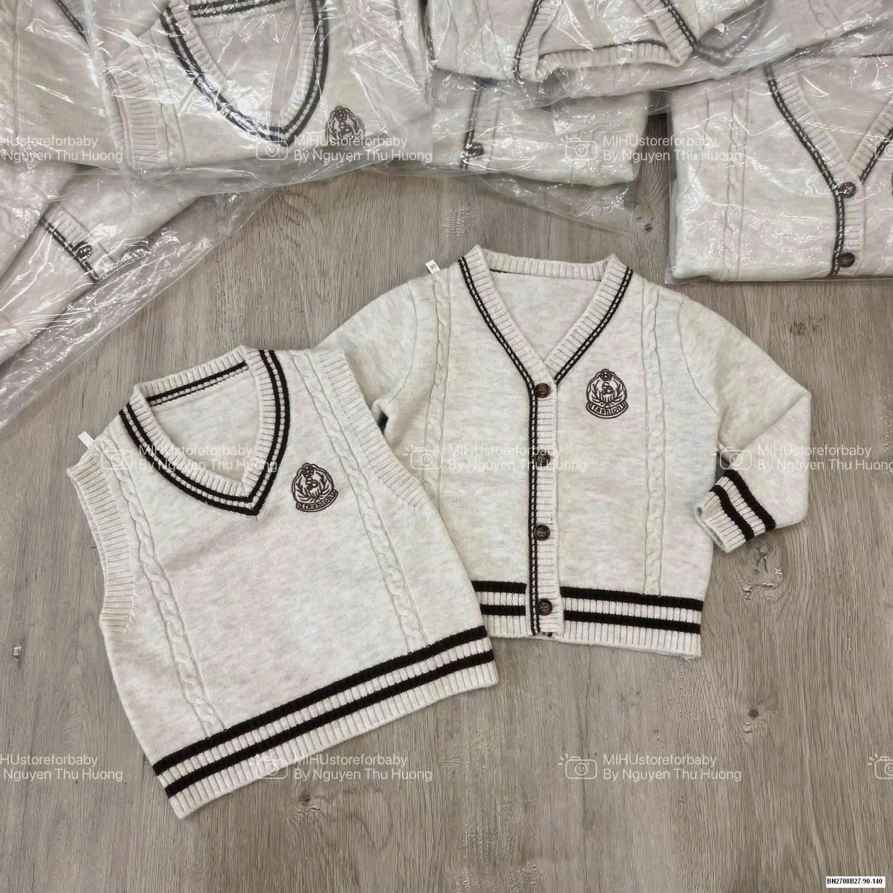 SÉT ÁO LEN 2 CHI TIẾT