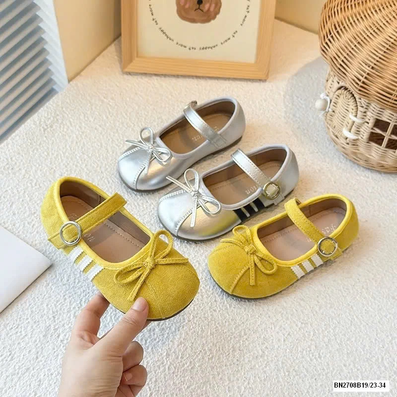 GIÀY 3 SỌC BÉ GÁI