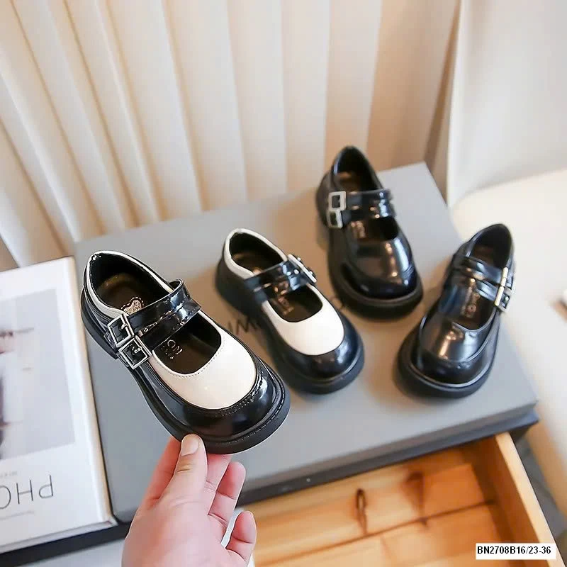 GIÀY DA BÓNG PHỐI MÀU