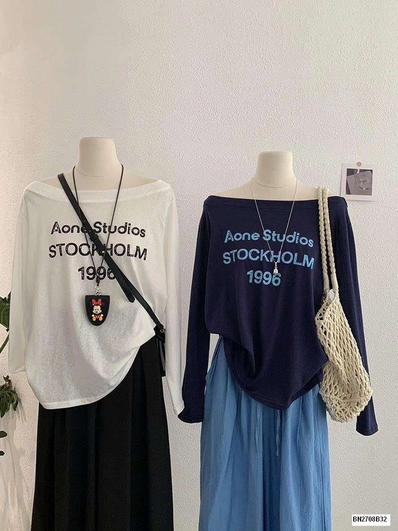 ÁO THUN IN CHỮ CỔ RỘNG HỞ VAI