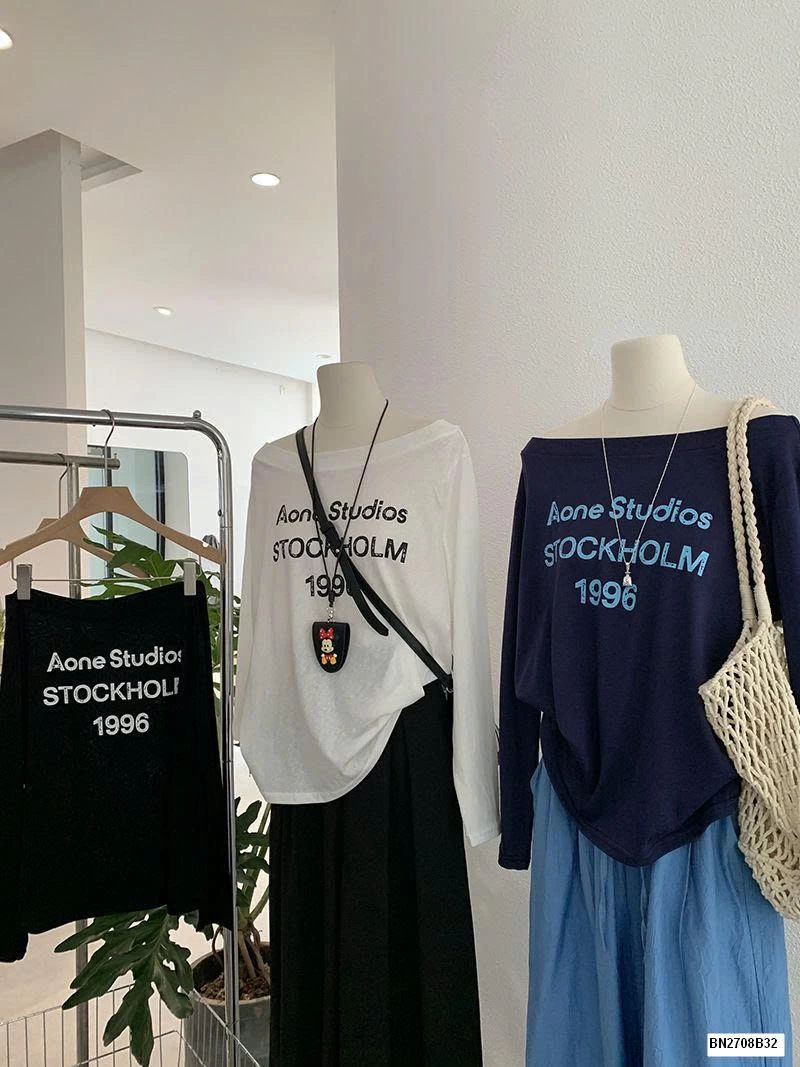 ÁO THUN IN CHỮ CỔ RỘNG HỞ VAI