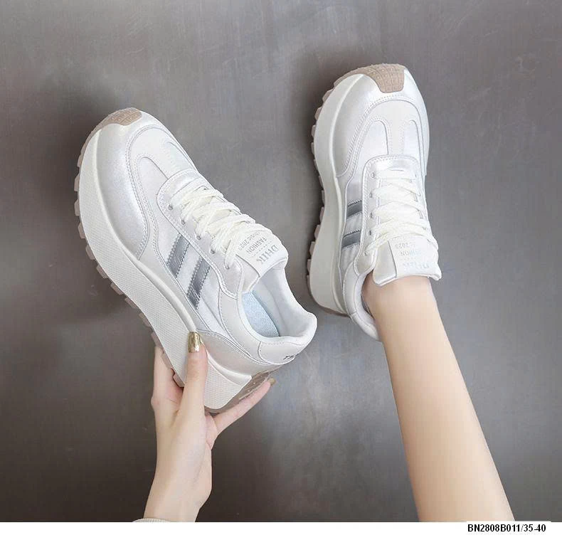 GIÀY SNEAKER 2 VẠCH ĐỘN ĐẾ