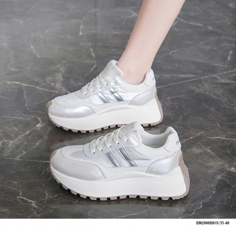 GIÀY SNEAKER 2 VẠCH ĐỘN ĐẾ