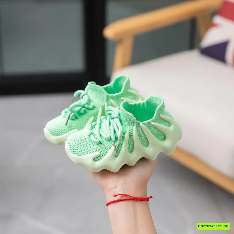 GIÀY CHUN PHỐI MÀU