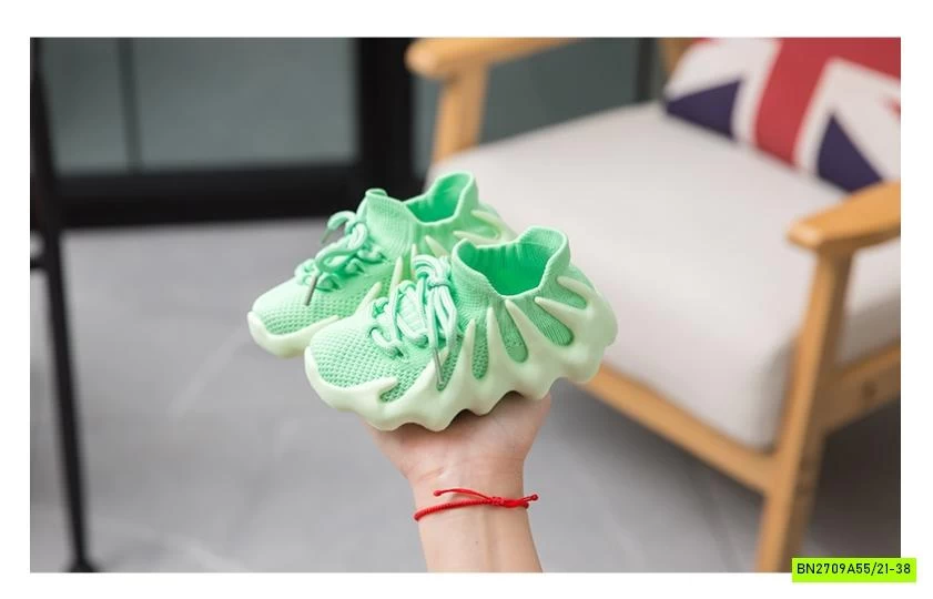 GIÀY CHUN PHỐI MÀU