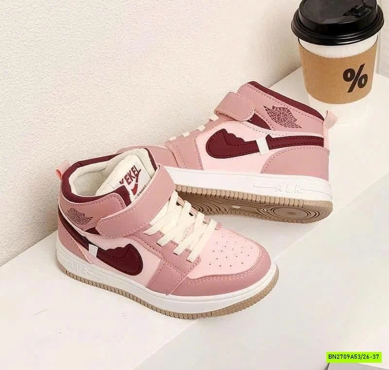 GIÀY THỂ THAO KEKEL