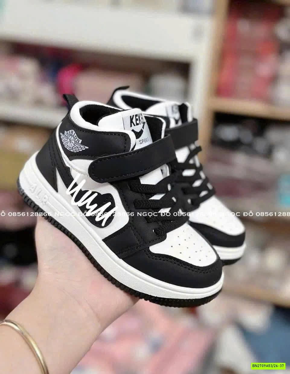GIÀY THỂ THAO KEKEL