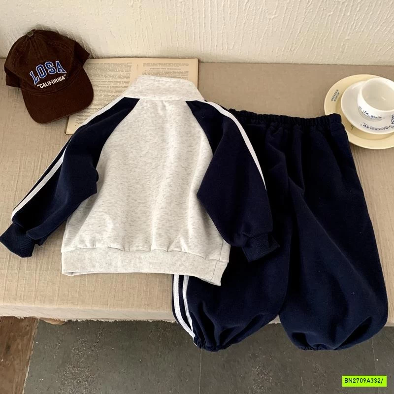 SÉT THỂ THAO QUẦN SỌC TAY ĐUA