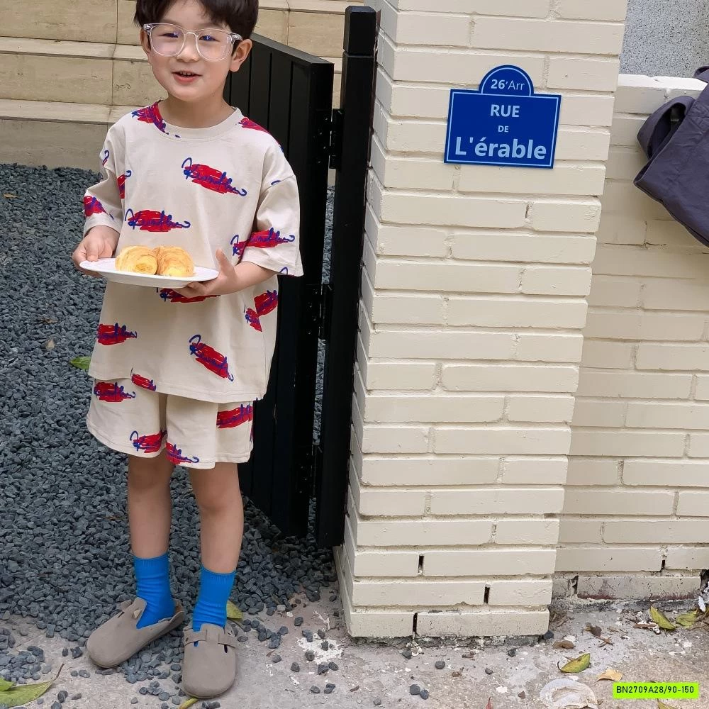 COUPLE IN CHỮ KÍ KUMAIKIDS