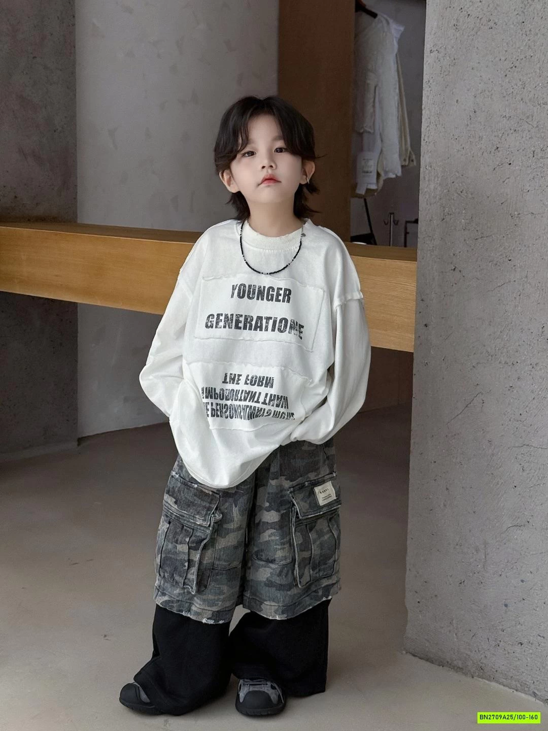 ÁO THUN TRẮNG CÁ TÍNH