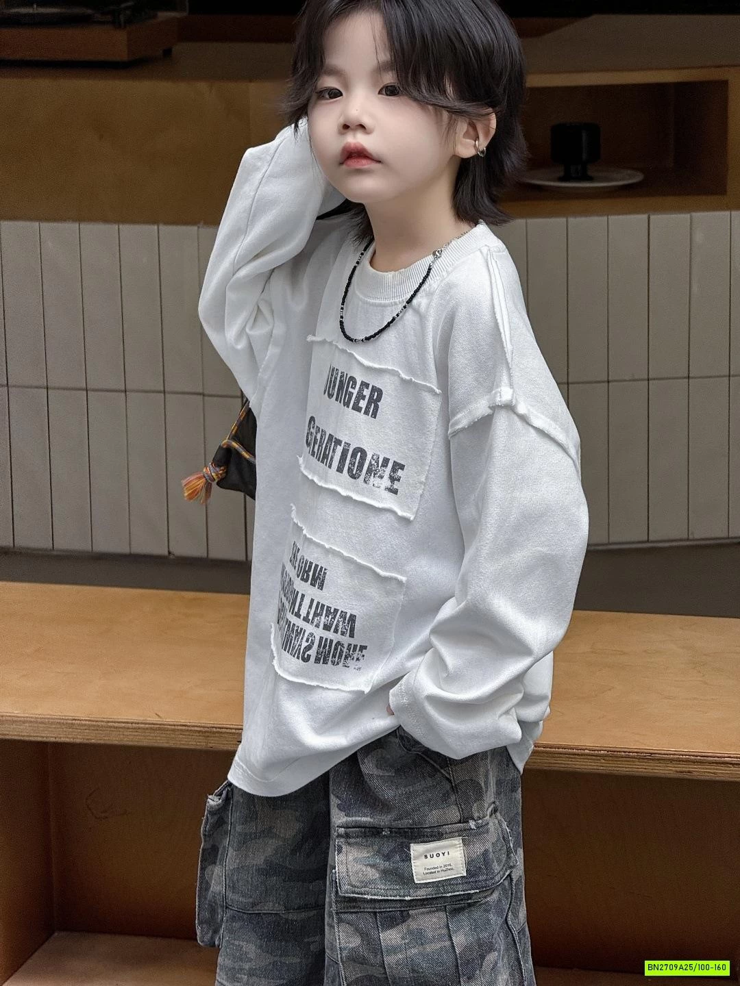 ÁO THUN TRẮNG CÁ TÍNH