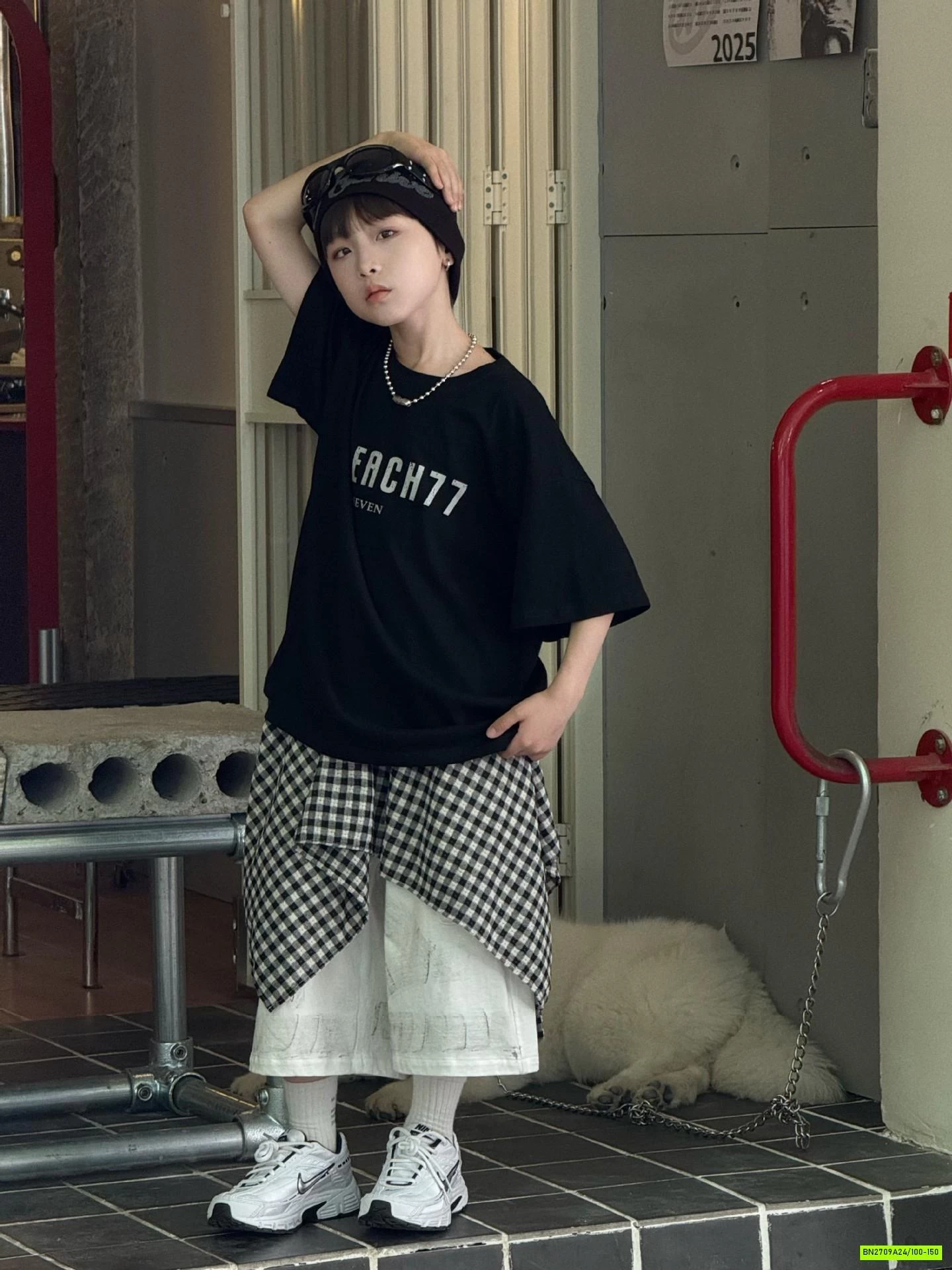 ÁO THUN ĐEN BKPEACH7