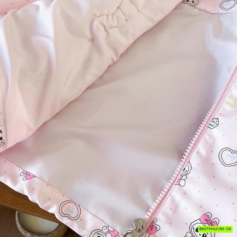 KHOÁC GIÓ LABUBU HỒNG