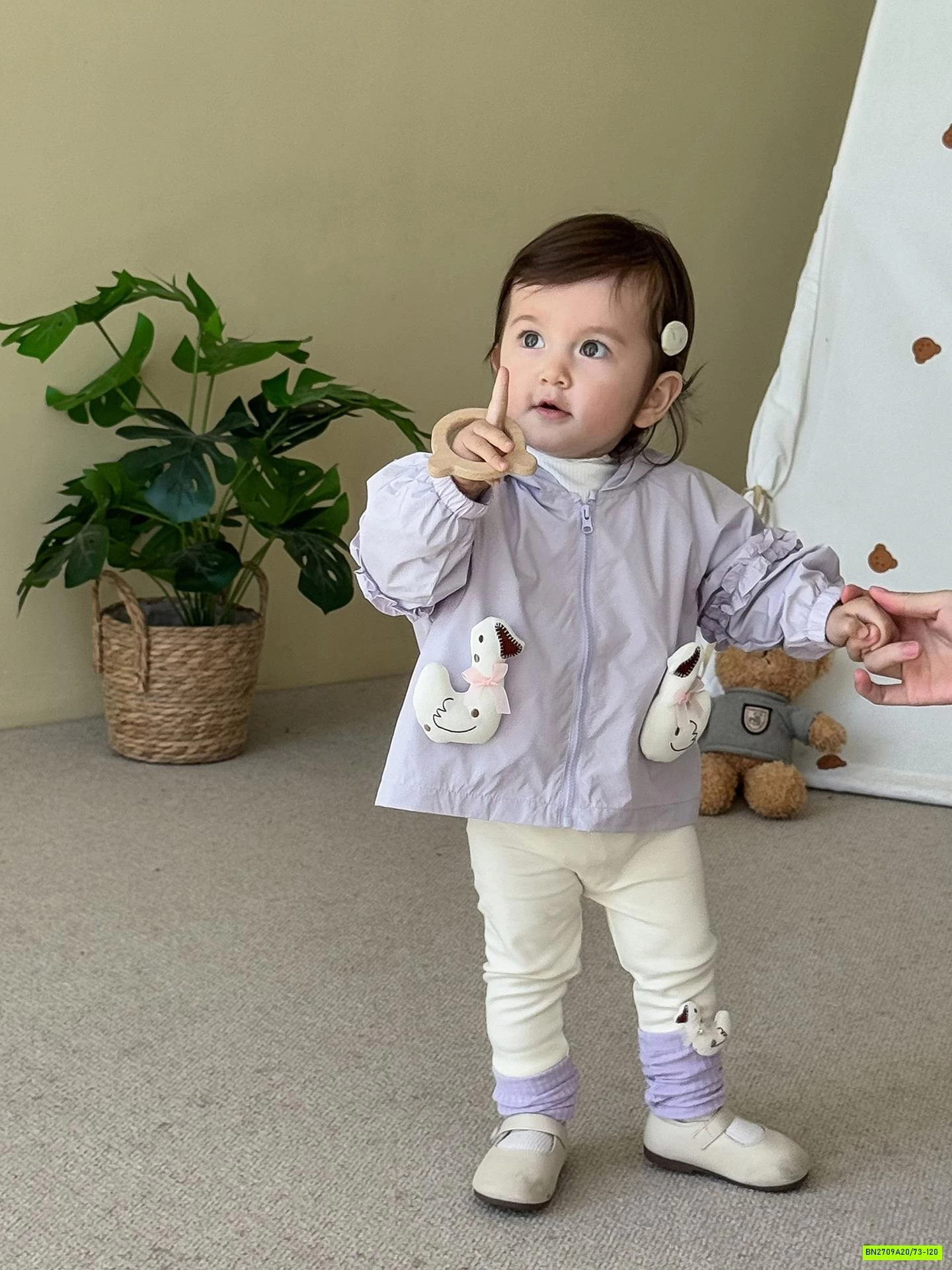 KHOÁC GIÓ GẮN VỊT TAI THỎ SZ NHÍ