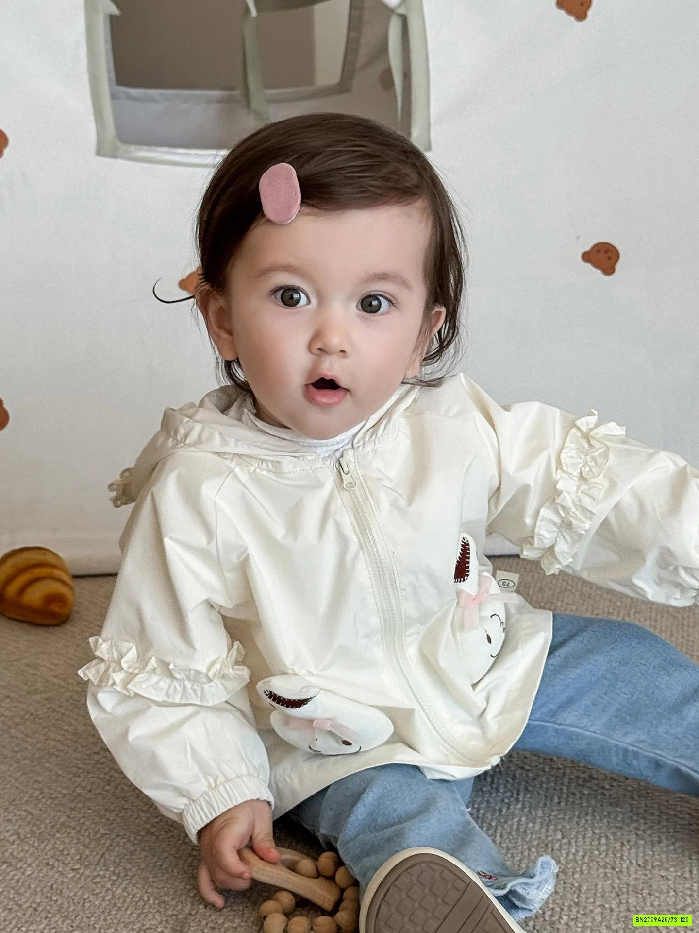 KHOÁC GIÓ GẮN VỊT TAI THỎ SZ NHÍ