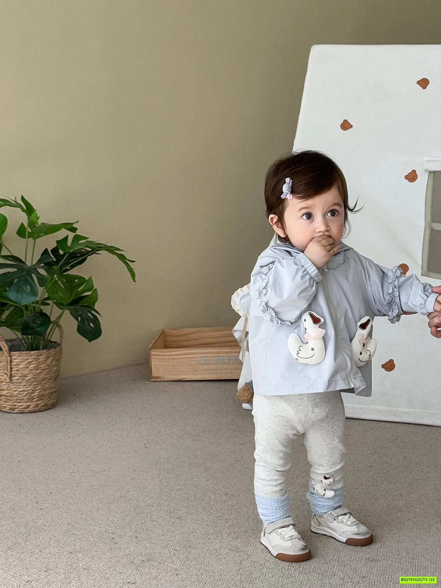 KHOÁC GIÓ GẮN VỊT TAI THỎ SZ NHÍ